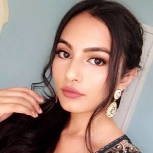 Meet your Posher, Sidra